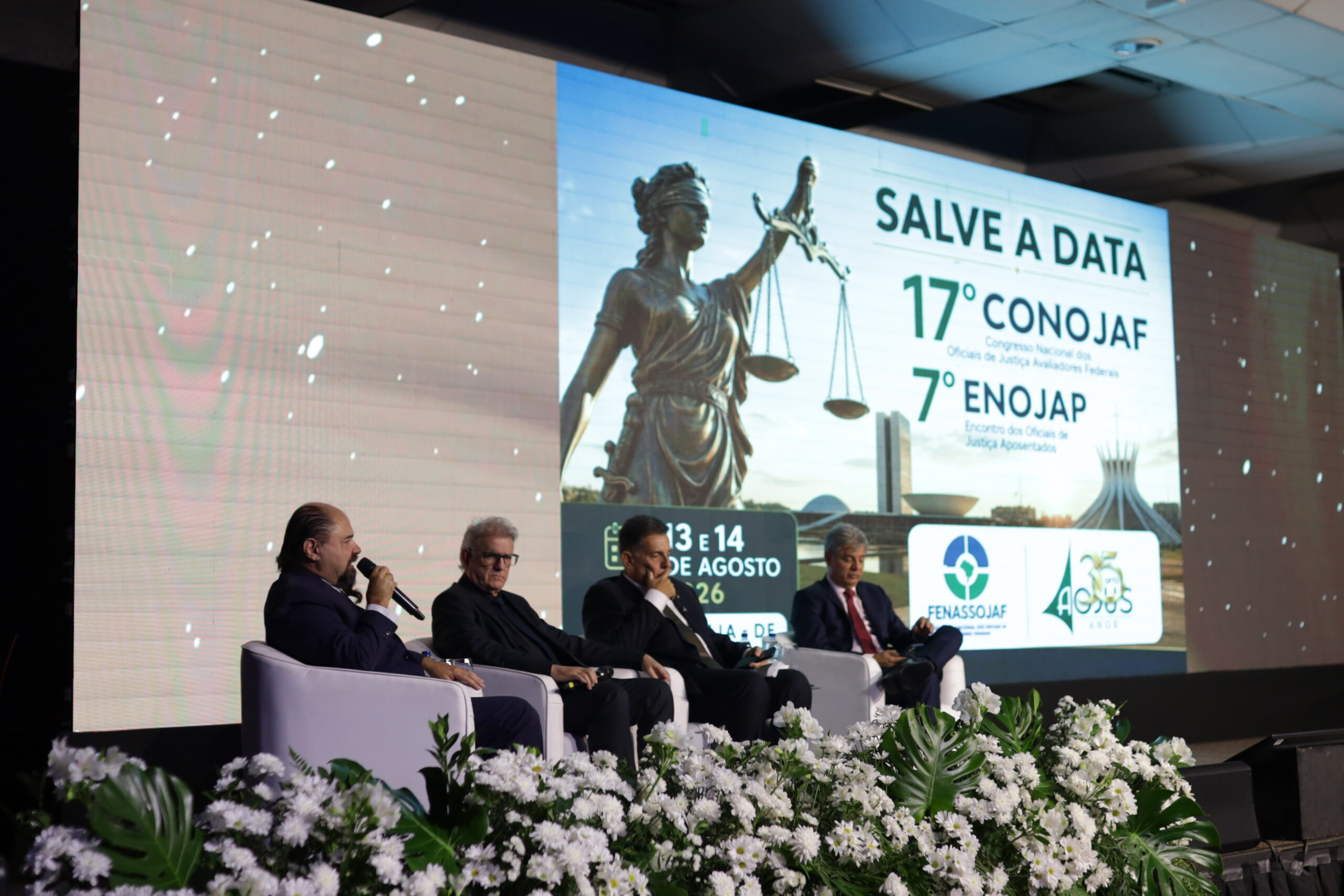 PRESIDENTE DA FENASSOJAF ANUNCIA REALIZAÇÃO DO 17º CONOJAF E 7º ENOJAP DURANTE PARTICIPAÇÃO NO VI CONOJUS EM SANTA CATARINA